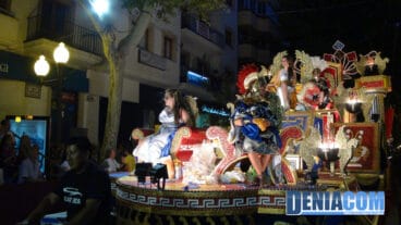 Carrozas de Dénia 2011 – Carroza Falla Darrere